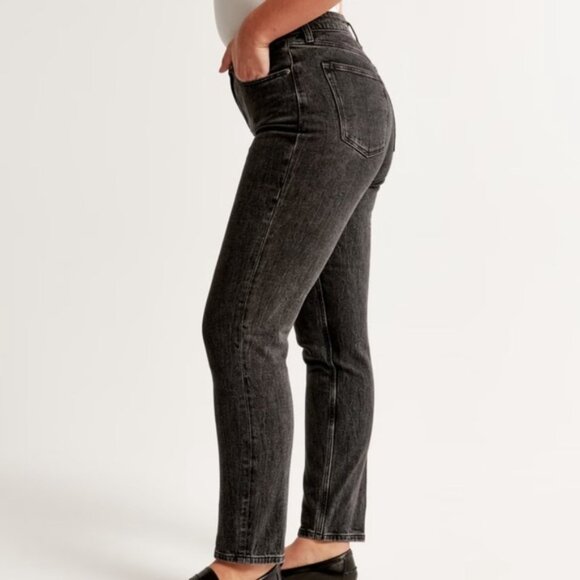 Abercrombie   Fitch Curve Love High Rise Mom Jean - Picture 2 of 10